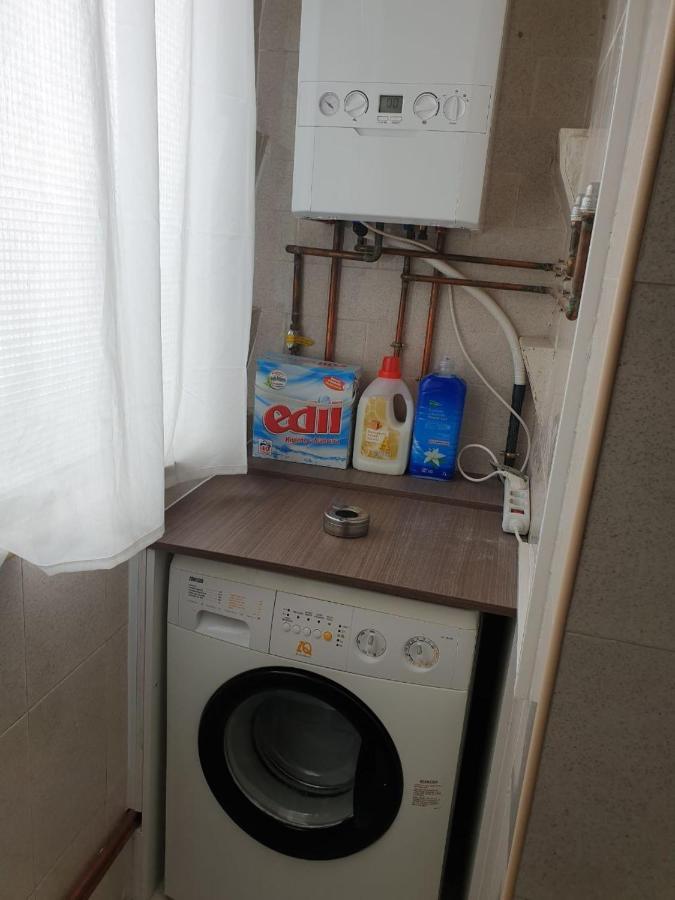 Apartamento Nana - Wifi Y Netflix Apartment Valladolid Bagian luar foto